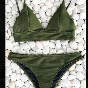 Cupshe Relaxation Exercise Solid Bikini